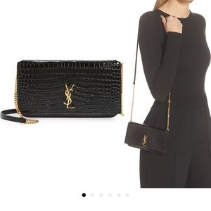 Saint Laurent
Monogram Croc Embossed
Leather Phone Holder